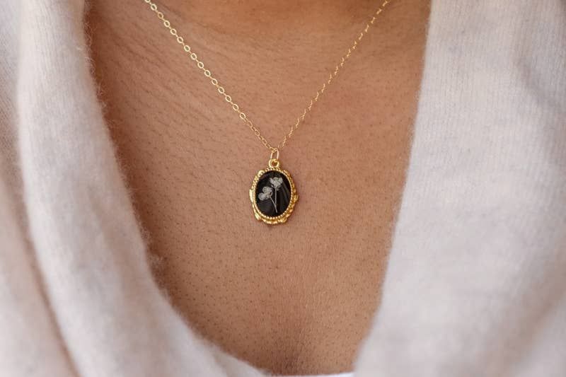 Beaded Oval Pressed Flower Necklace