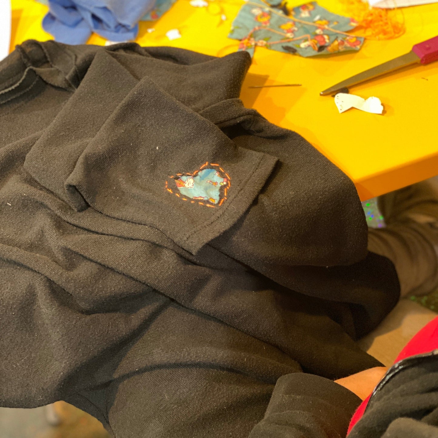 APPLIQUE CLASS: Reverse Appliqué Your Corporate Logo Away