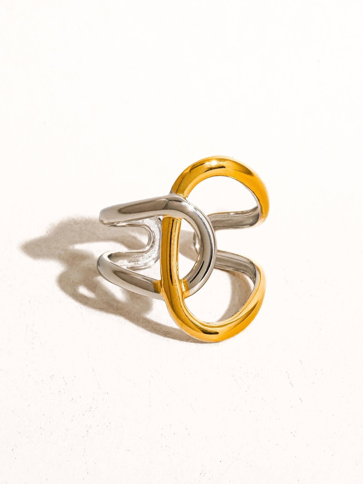 Abstract Two Tone Ring