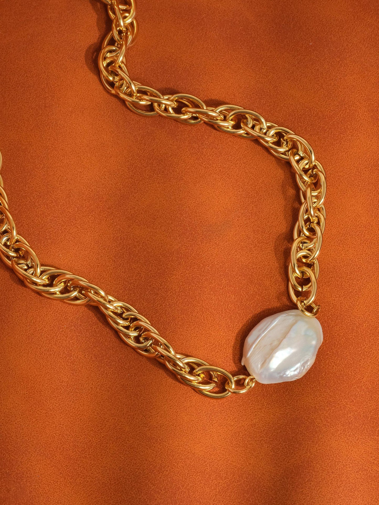 Baliey Bold Pearl Chain Necklace