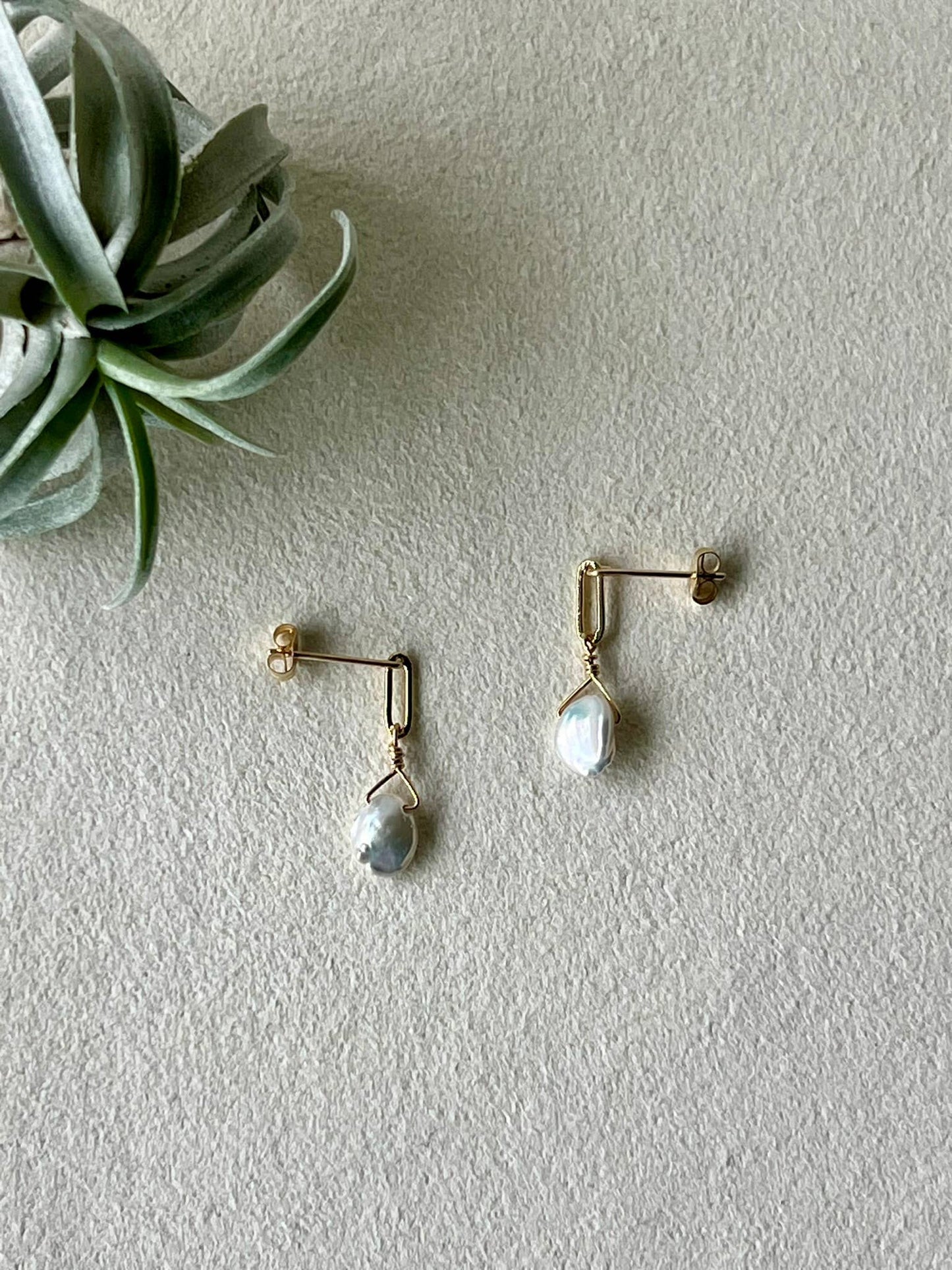 Freshwater Pearl Gold Filled Stud