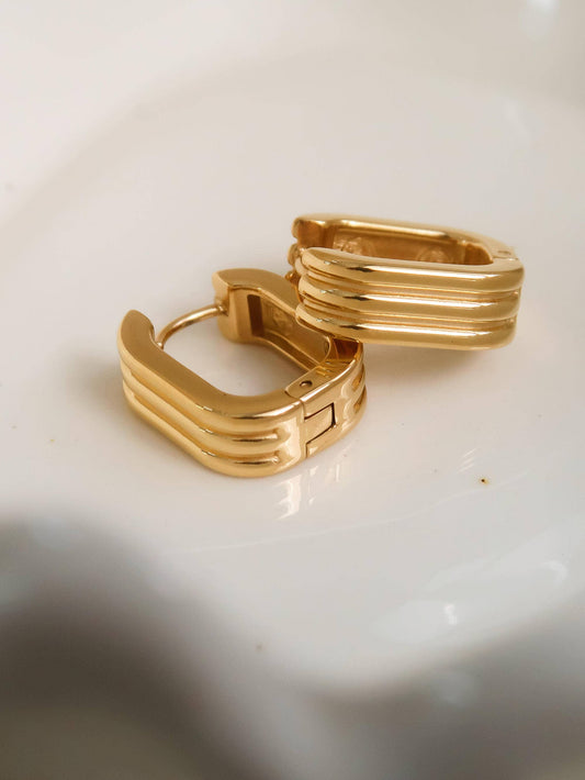 Noa Earring