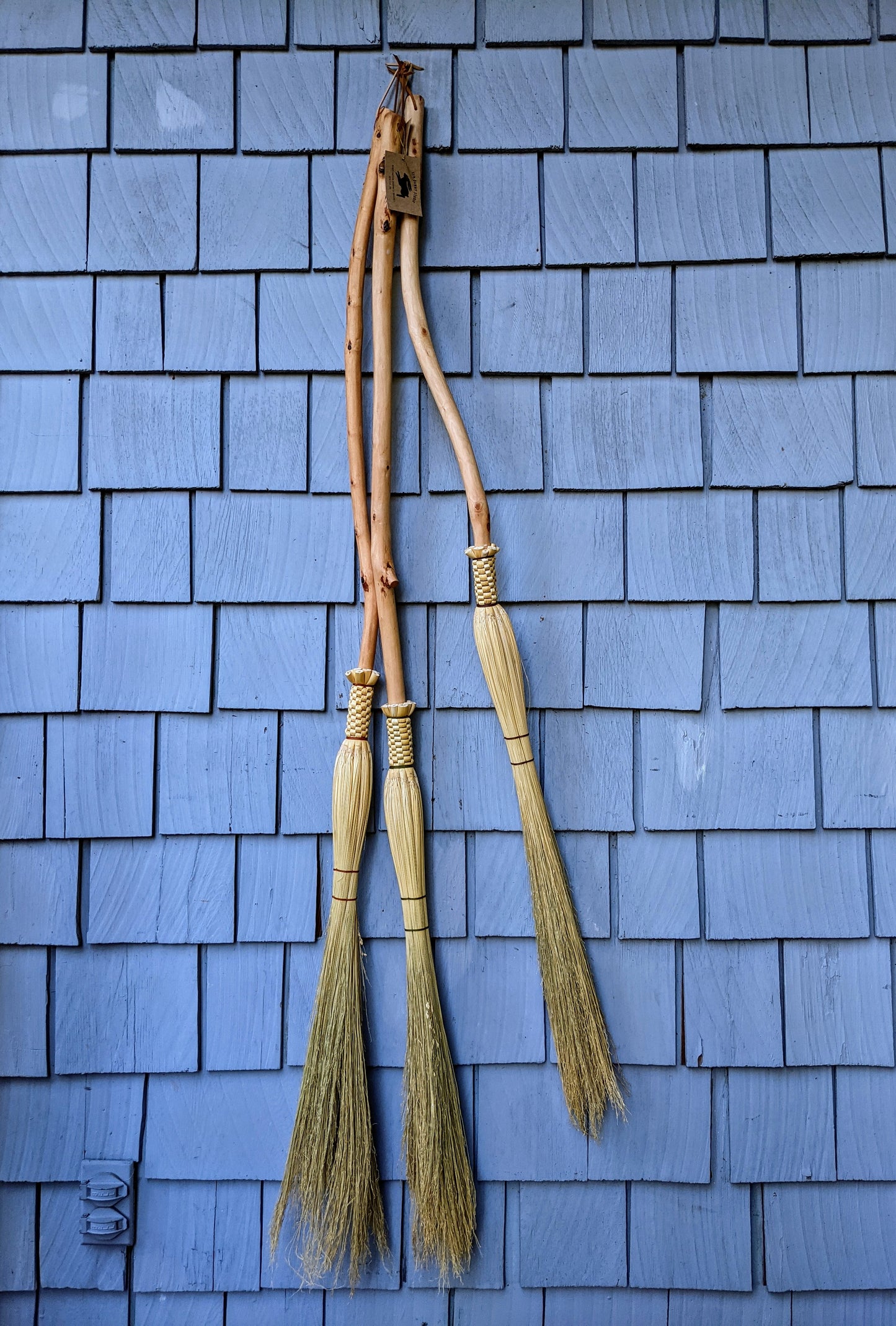 Learn to Weave a Cobwebber Broom
