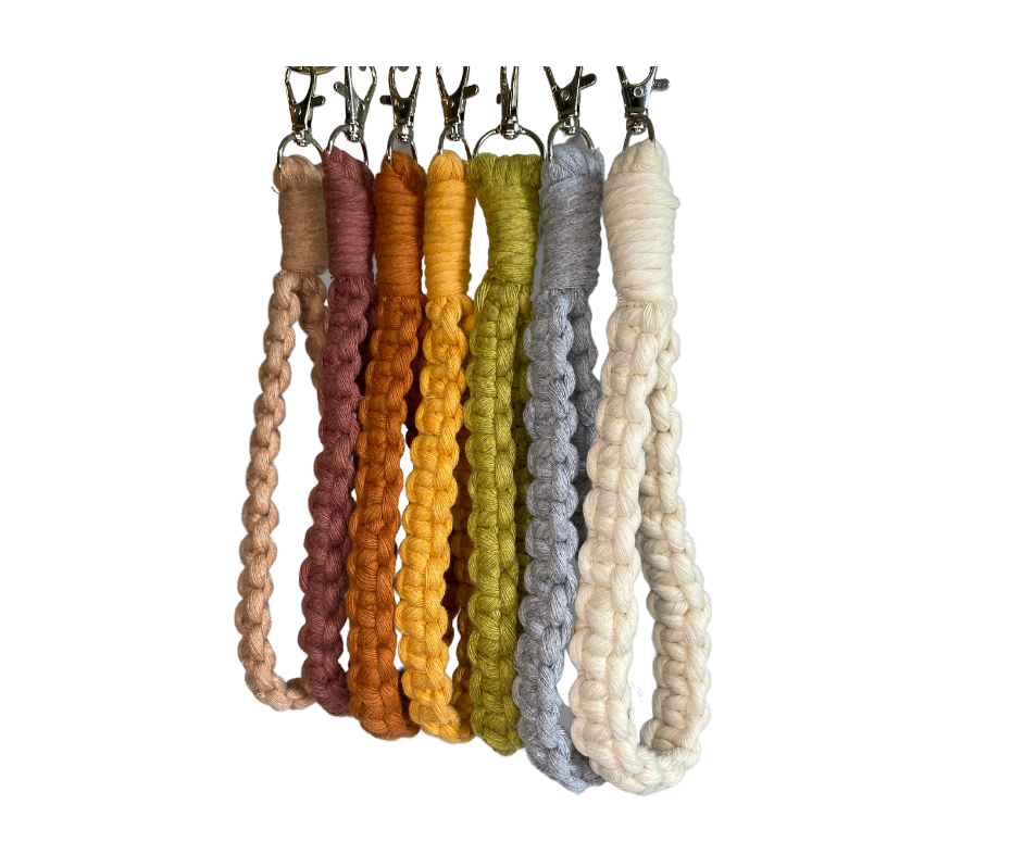MACRAME CLASS: Wristlet Lanyard Keychain