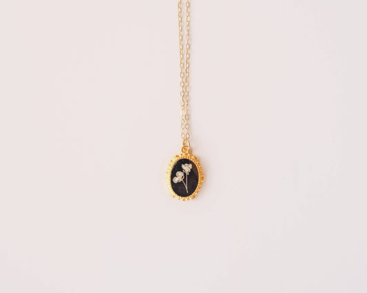 Beaded Oval Pressed Flower Necklace