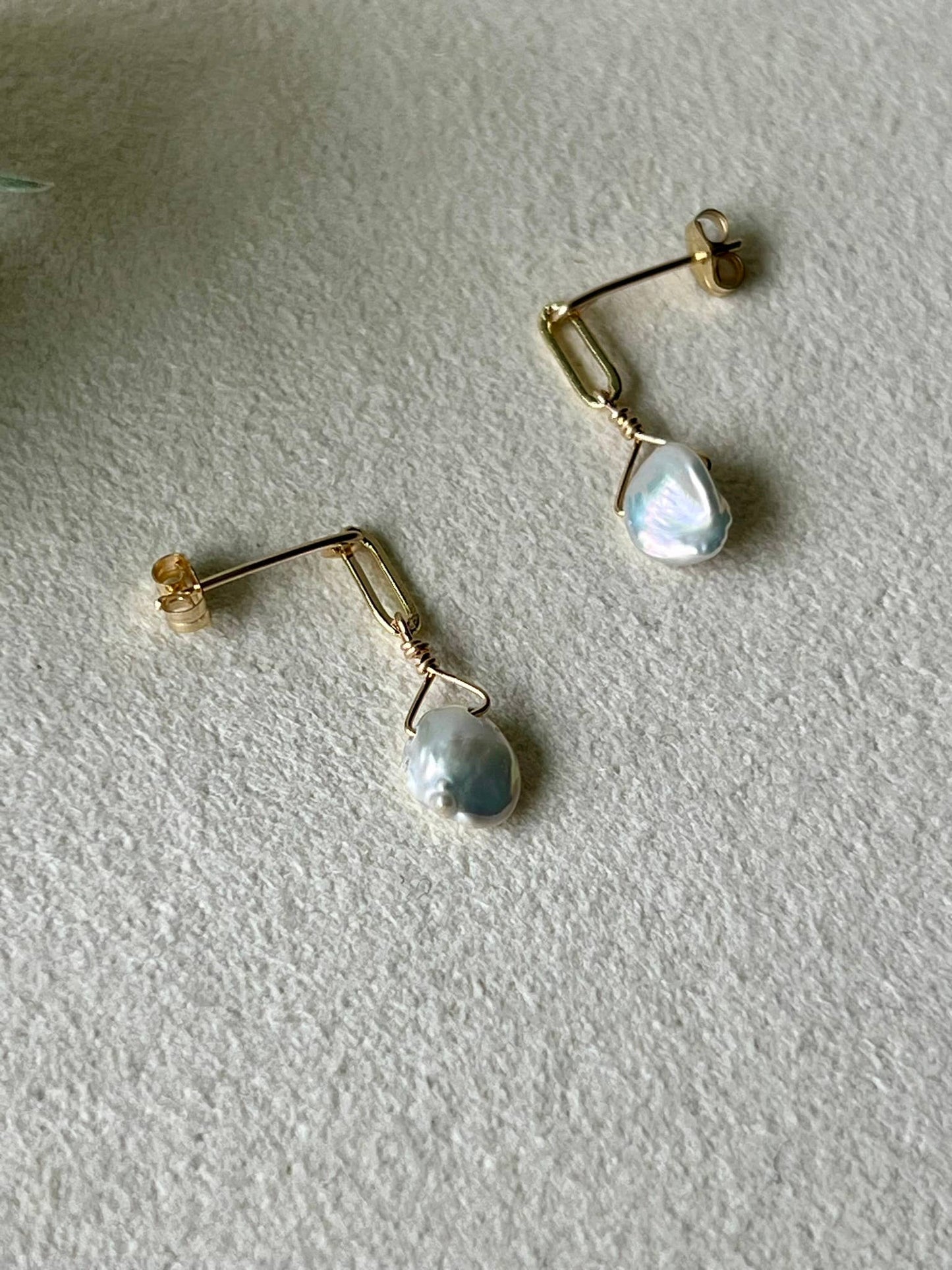 Freshwater Pearl Gold Filled Stud