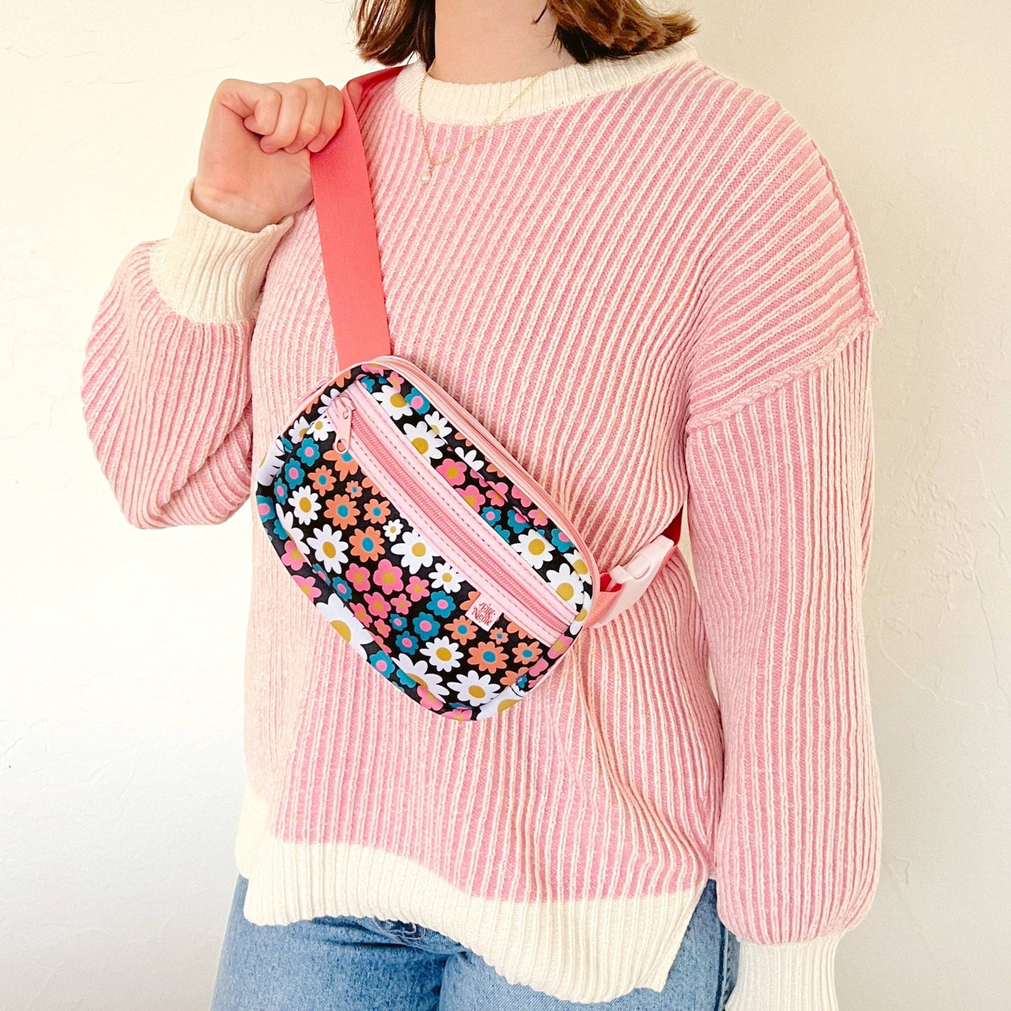 Darling Daisy Belt Bag