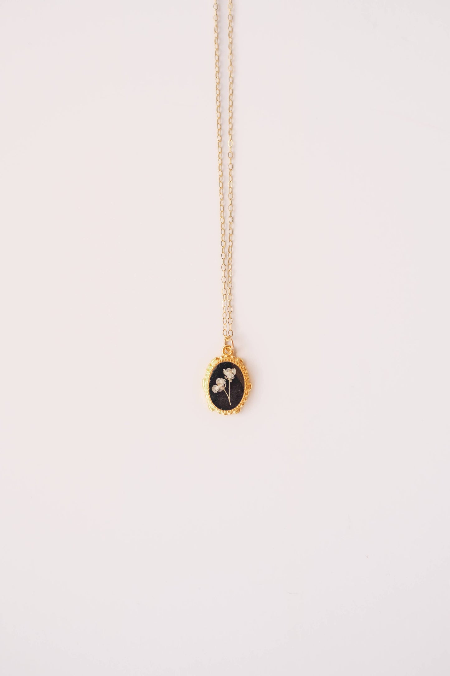 Beaded Oval Pressed Flower Necklace