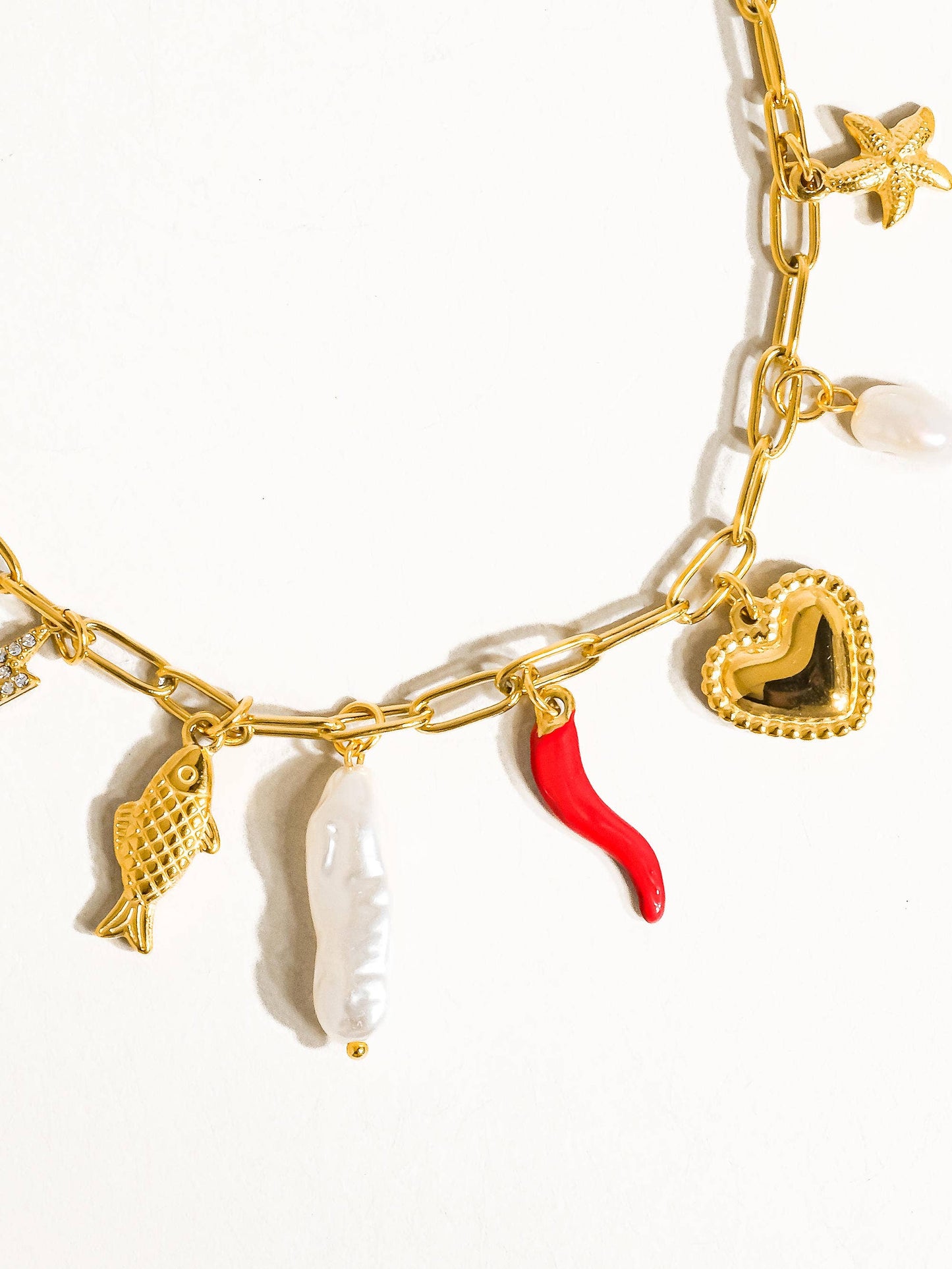 Filigrane Charm Necklace
