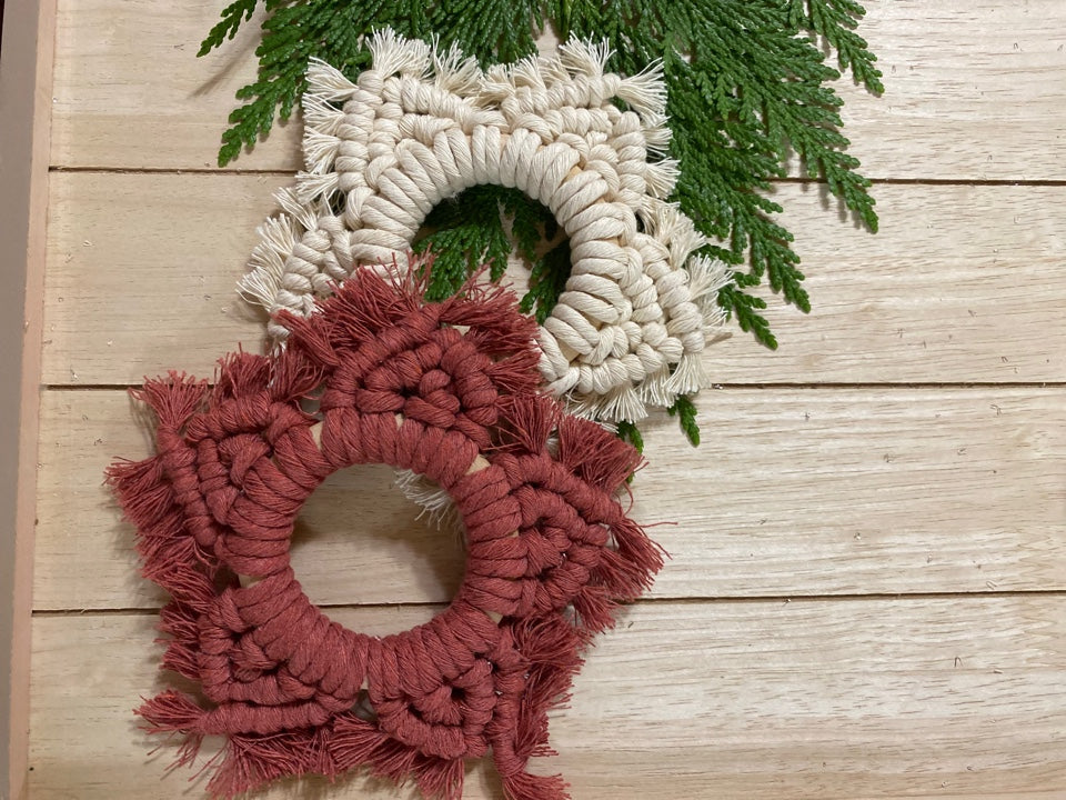MACRAME CLASS: Macrame Stars