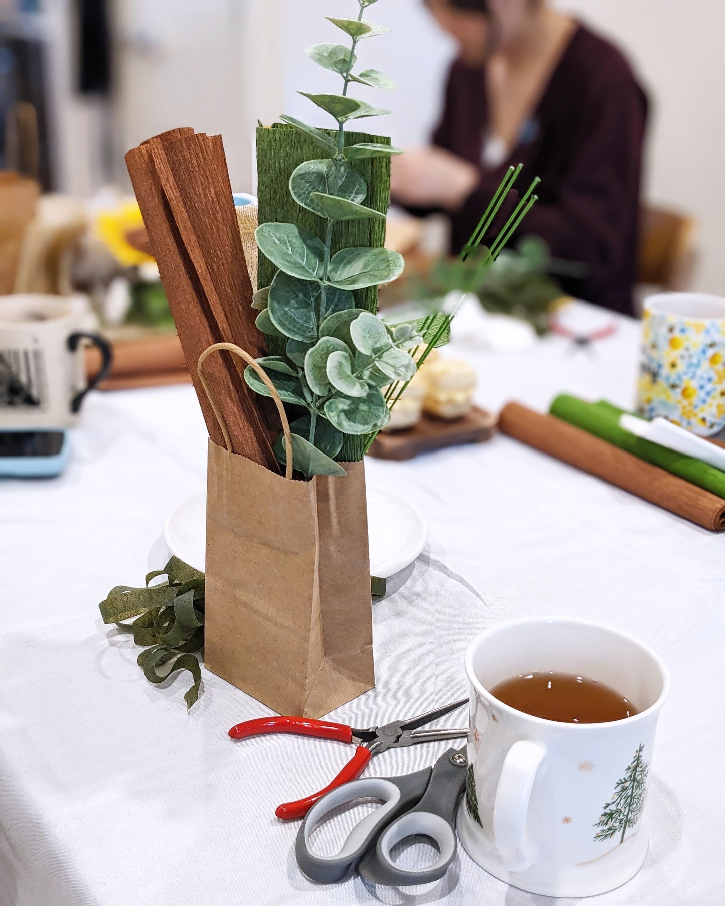 PAPER CLASS: Crepe Paper Sunflower Bouquet