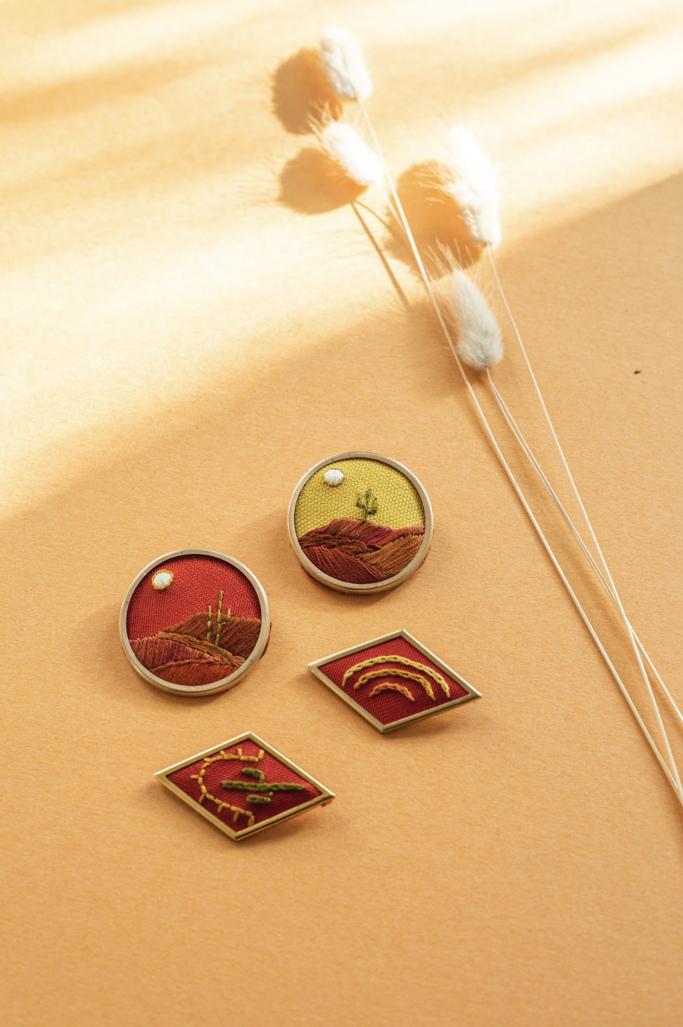 EMBROIDERY CLASS: Stitch a Desert Landscape Pin