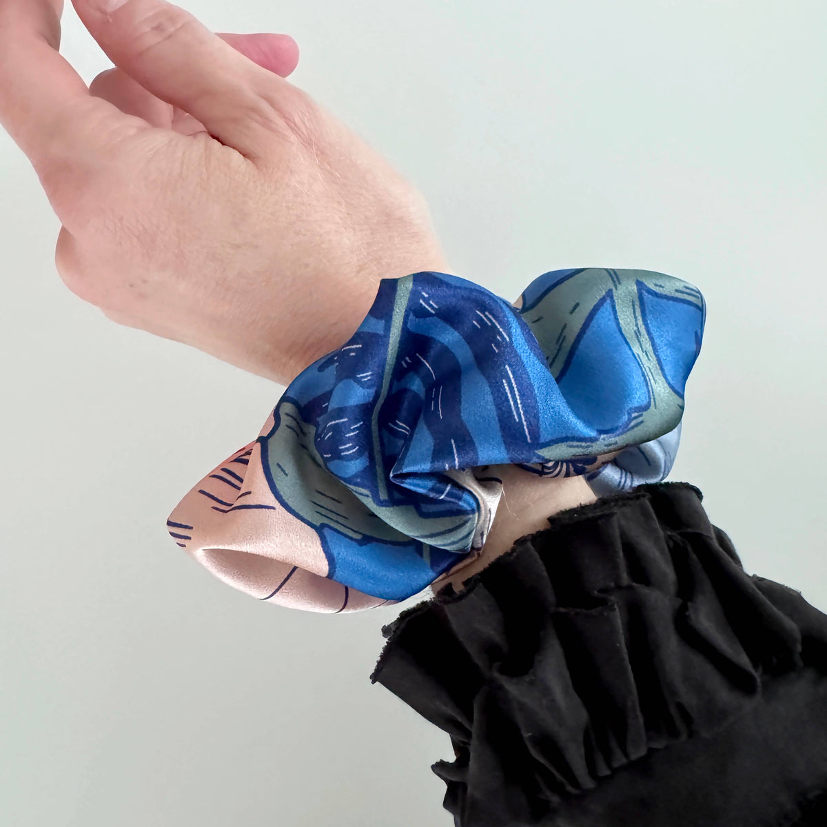 SILK SCRUNCHIES | Electric Garden - 100% Pure Silk