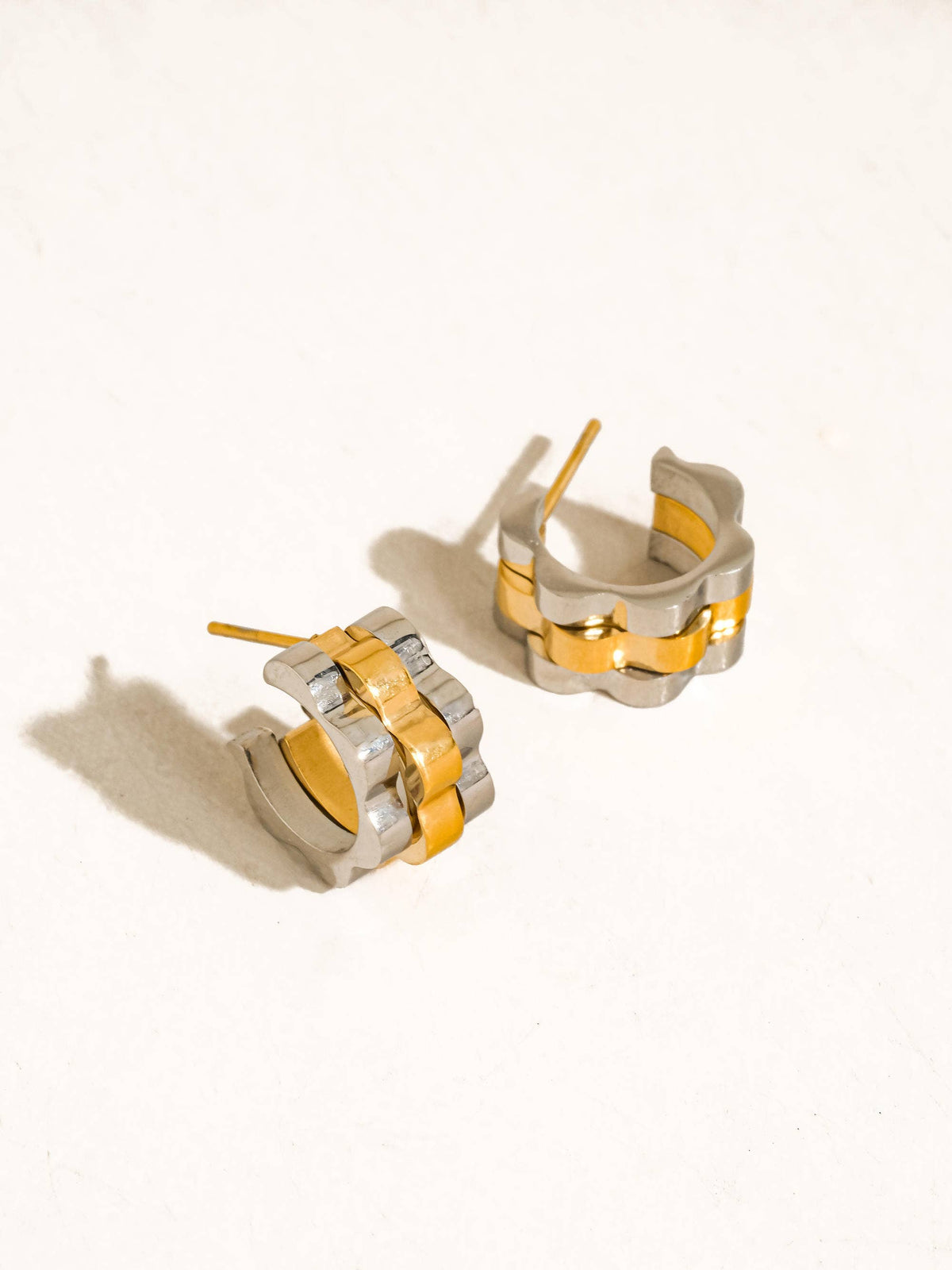 Paige Two-Tone Ribbed Hoop Earrings