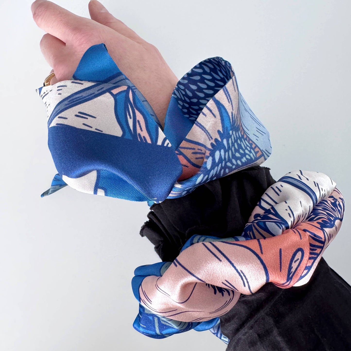 SKINNY SILK SCARF | Electric Garden