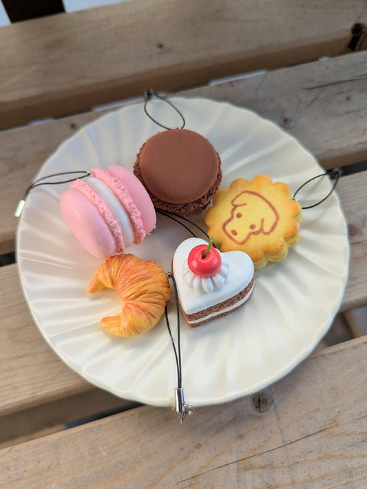 Bag Charms: Make Mini Pastry Keychains Workshop