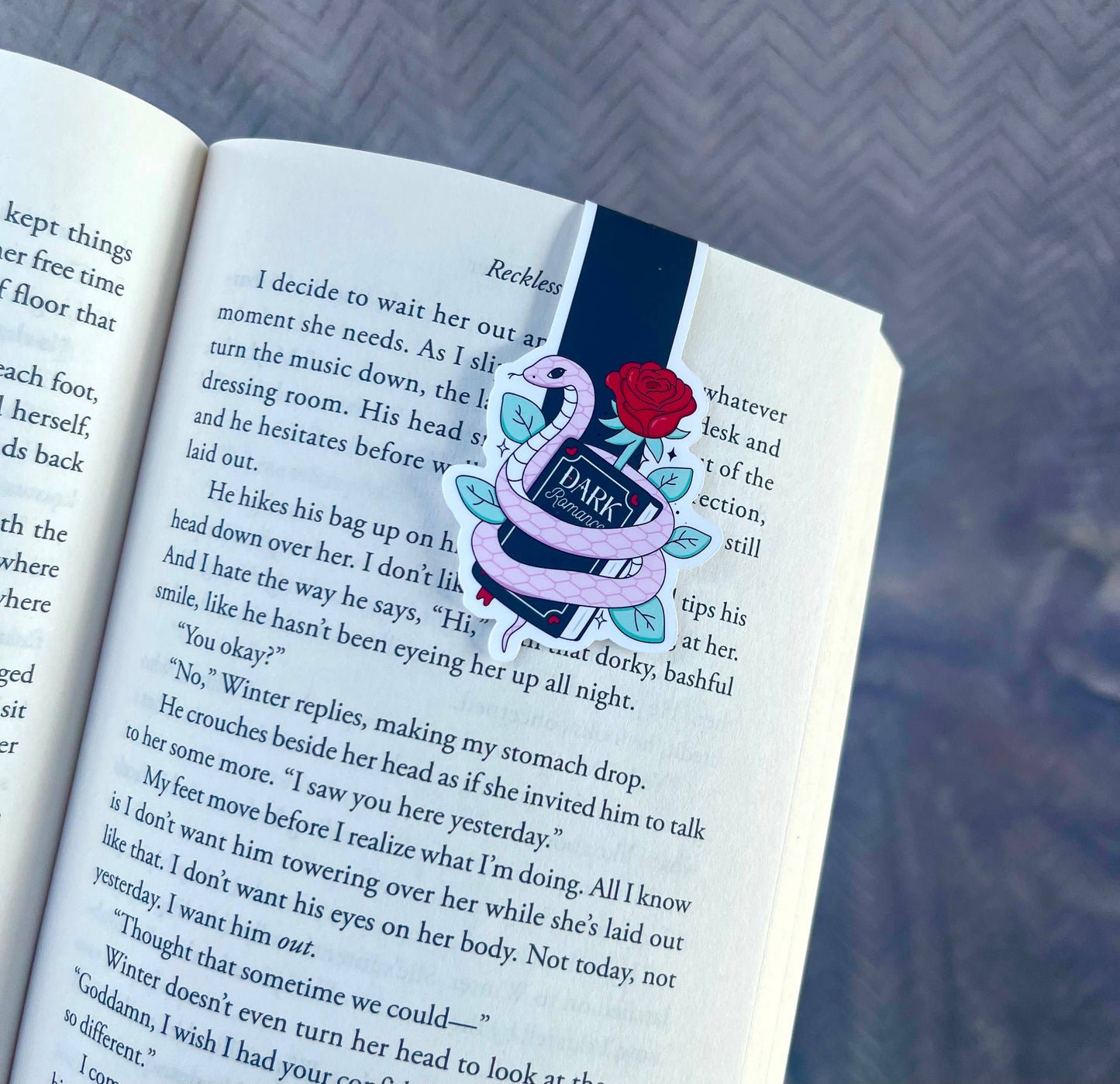 Magnetic Bookmark - Dark Romance book lover