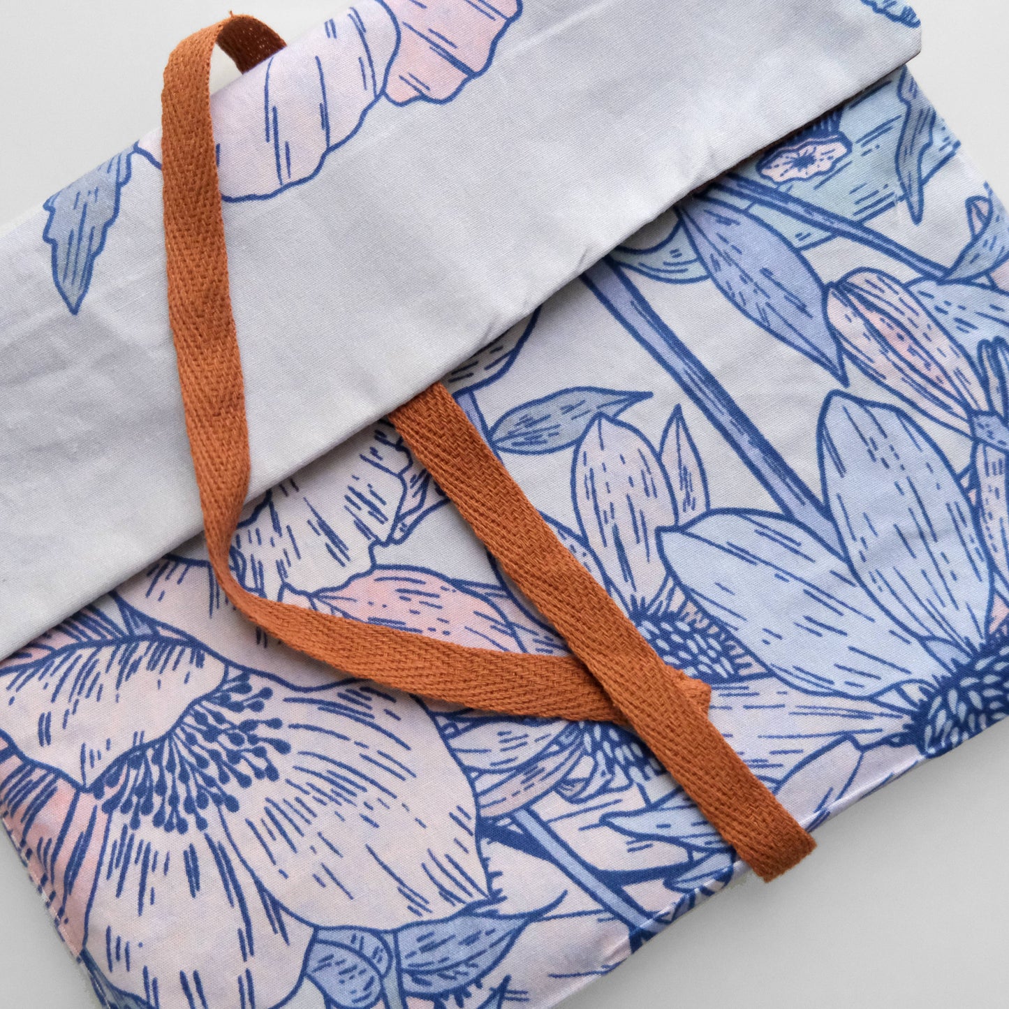 Kindle Holder Reversible | Blue Bramble Cotton Canvas
