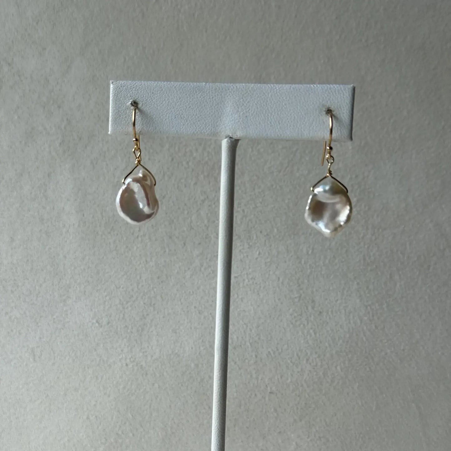 Keshi Pearl Earrings / Pearl Drop / Pearl Dangle / Baroque
