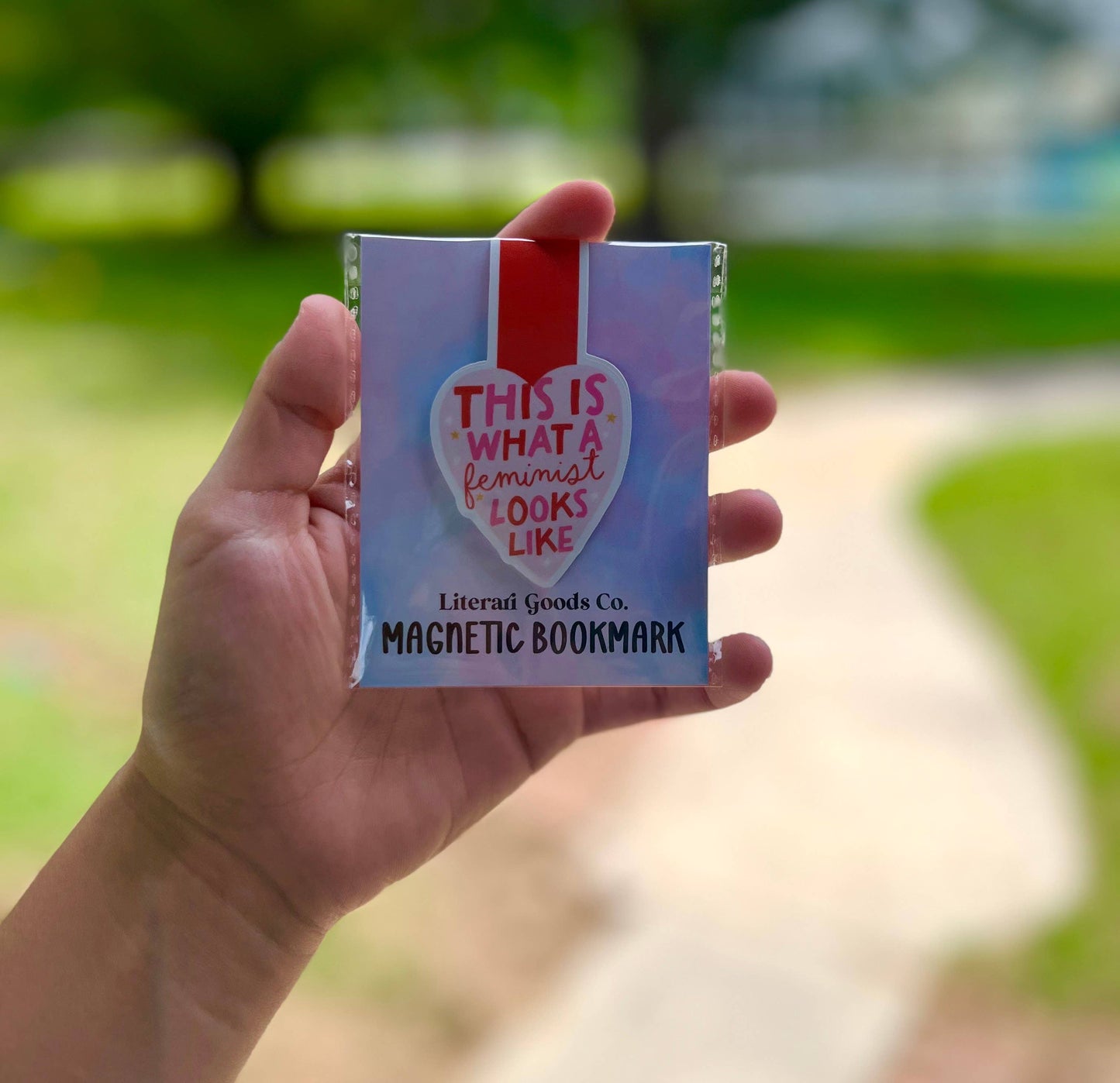 Magnetic Bookmark - What a Feminist Looks Like pink heart