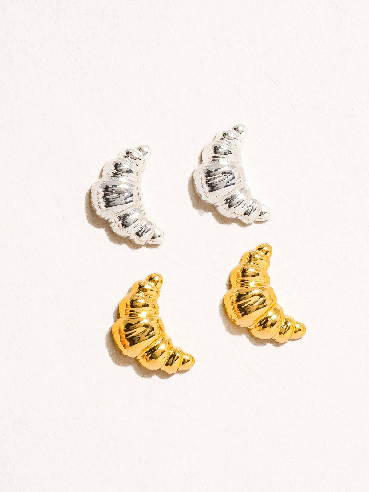 Gaëlle Petite Croissant Stud