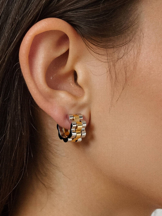 Paige Two-Tone Ribbed Hoop Earrings