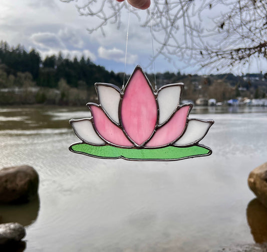 STAINED GLASS CLASS: Let Us Blossom