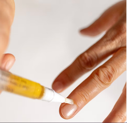 Revitalizing Cuticle Oil