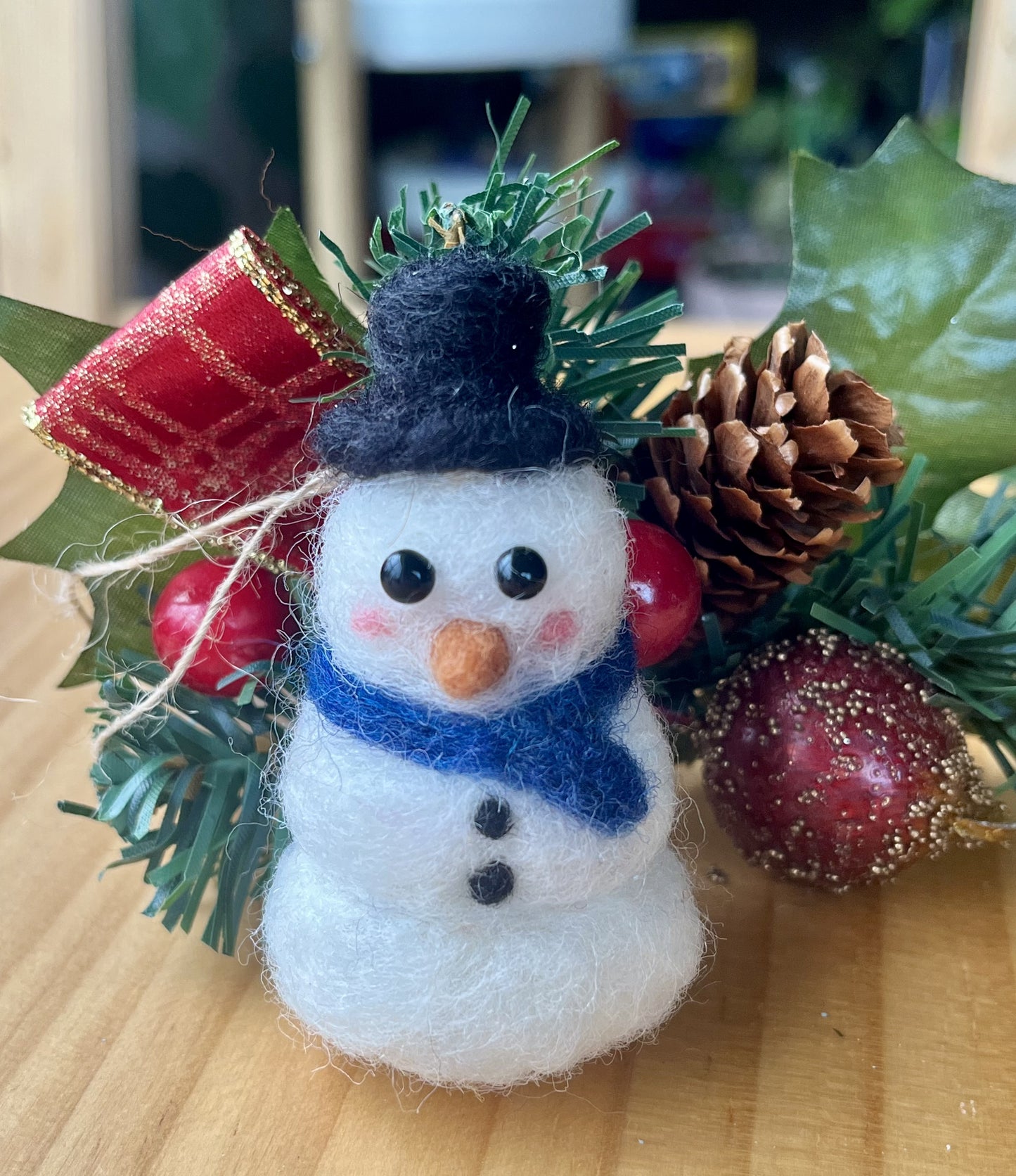 NEEDLE FELTING: Snowman Holiday Ornament