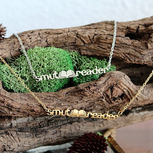 Smut Reader Pendant Necklace – Bookish Jewelry for Romantasy Readers